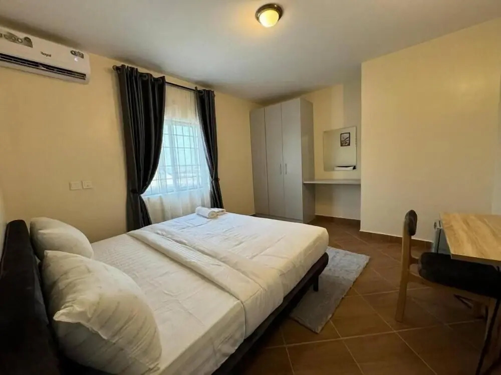 Devon's Villa and Apartment