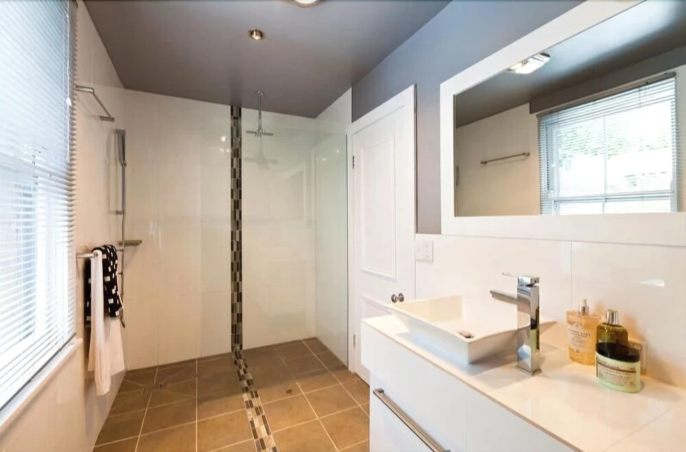 Spacious City 2 BR House - Fit 6 PP