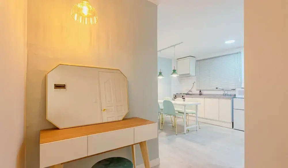 SeeU House Hongdae