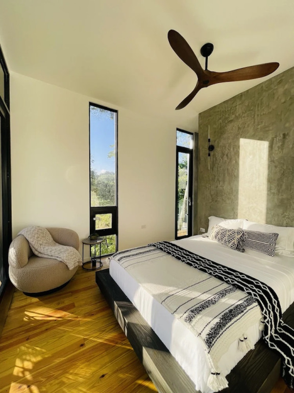 Hacienda Iluminada Eco Retreat