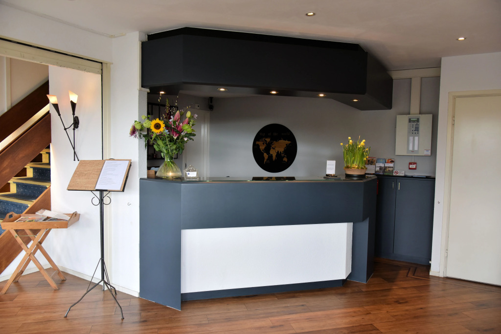 Boutique Hotel Herbergh Amsterdam Airport FREE PARKING