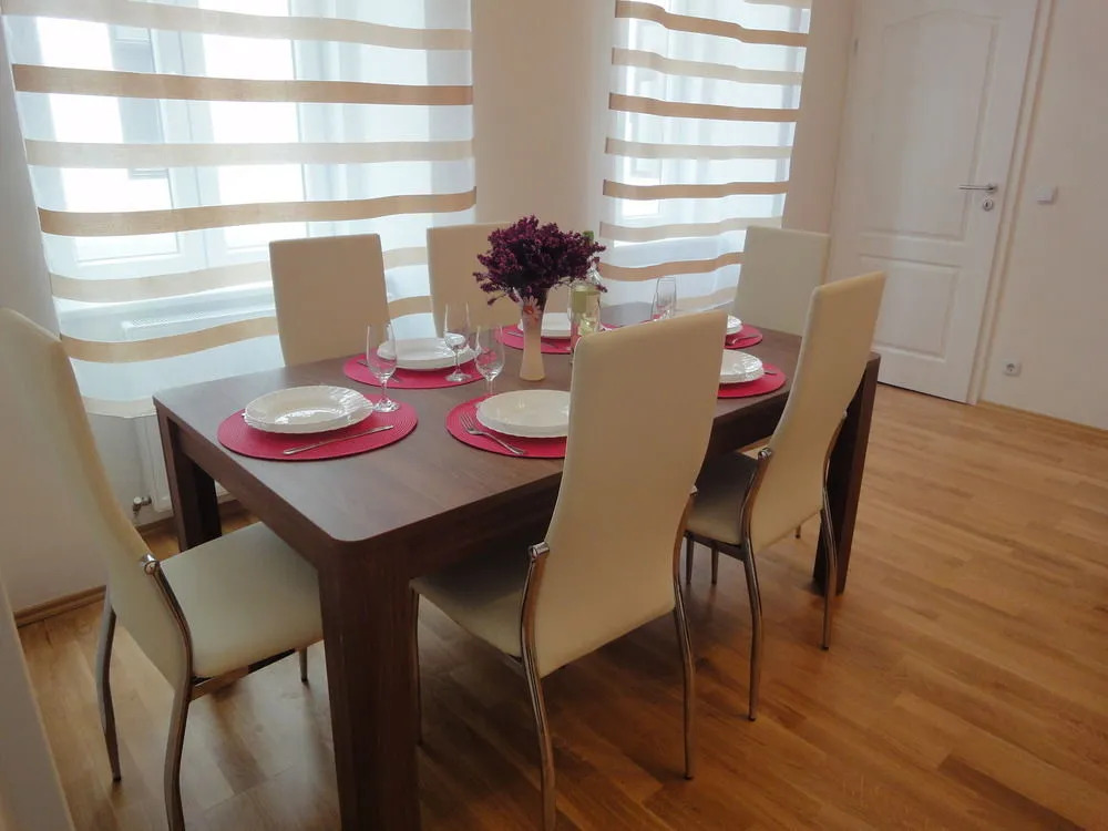 Four Seasons Apartment