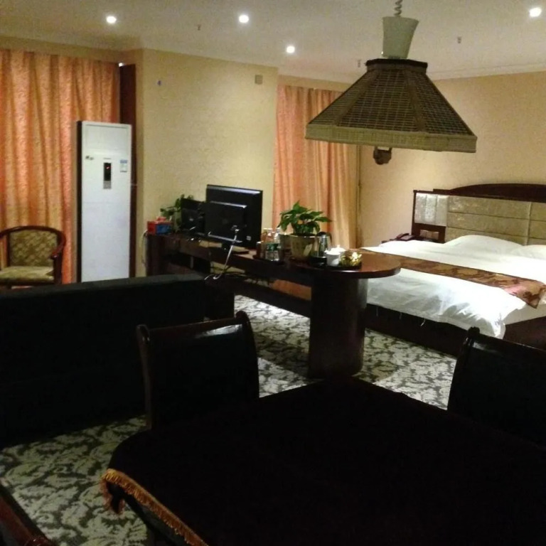 Vanble Hotel (Chongqing Yuanyang light rail station)