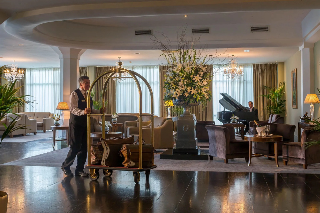 Newpark Hotel