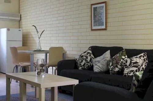 Ellenvale Holiday Units