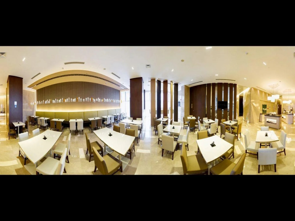 Holiday Inn Express Shanghai Jinsha by IHG