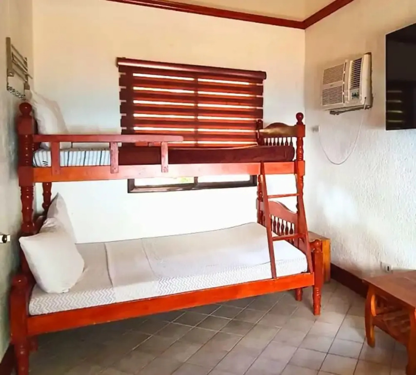 Appleton Little Paradise Beach Resort