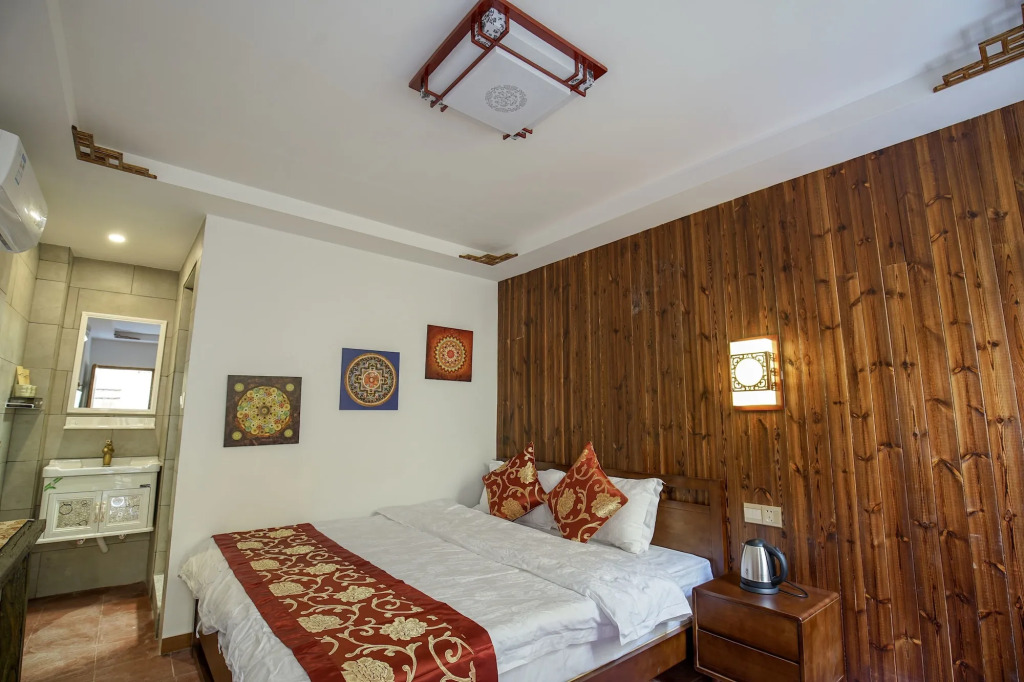 Chaozhou Hello Inn