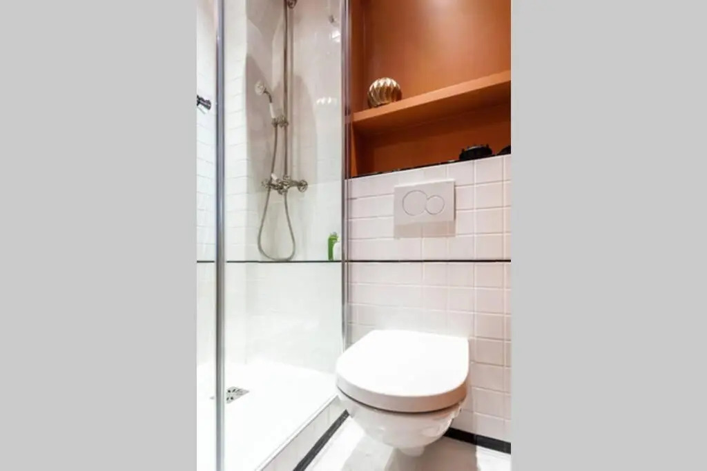 Greeter-Bel appartement Parisien de 70m2 - St Lazare