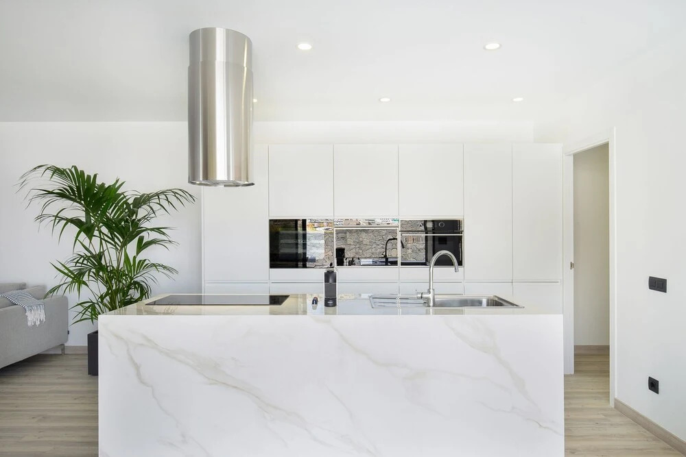 The One Luxury Apartments