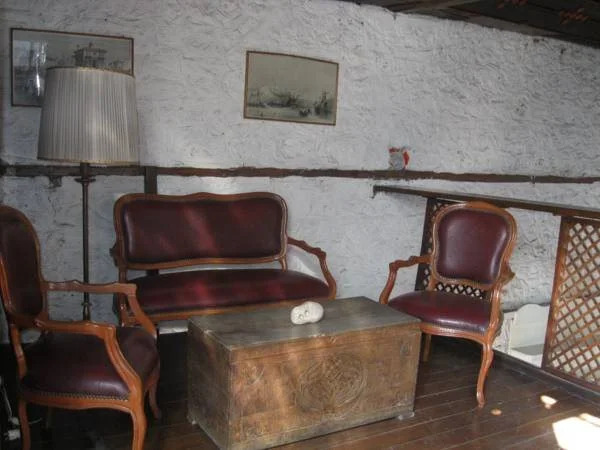 Antique Pension