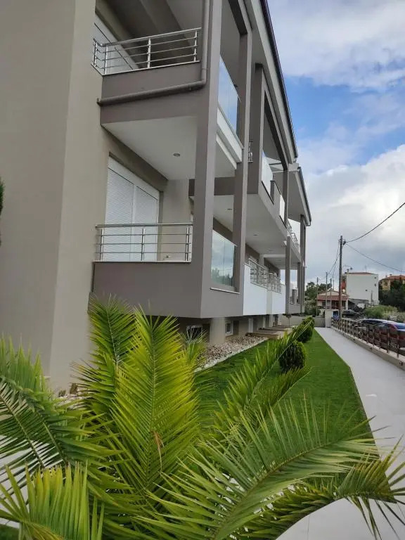 Sithonia Suites Luxury Apartments 3 Beds