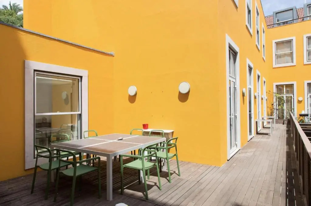 Beautiful 3-Story house in Chiado with a 40m² private terrace