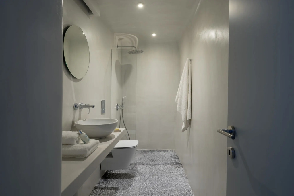 Echoes Luxury Suites