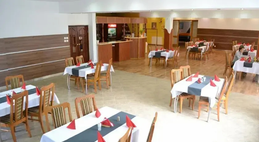 Hotel Miłosz Restauracja, Basen dla dzieci, Sala Zabaw, Siłownia