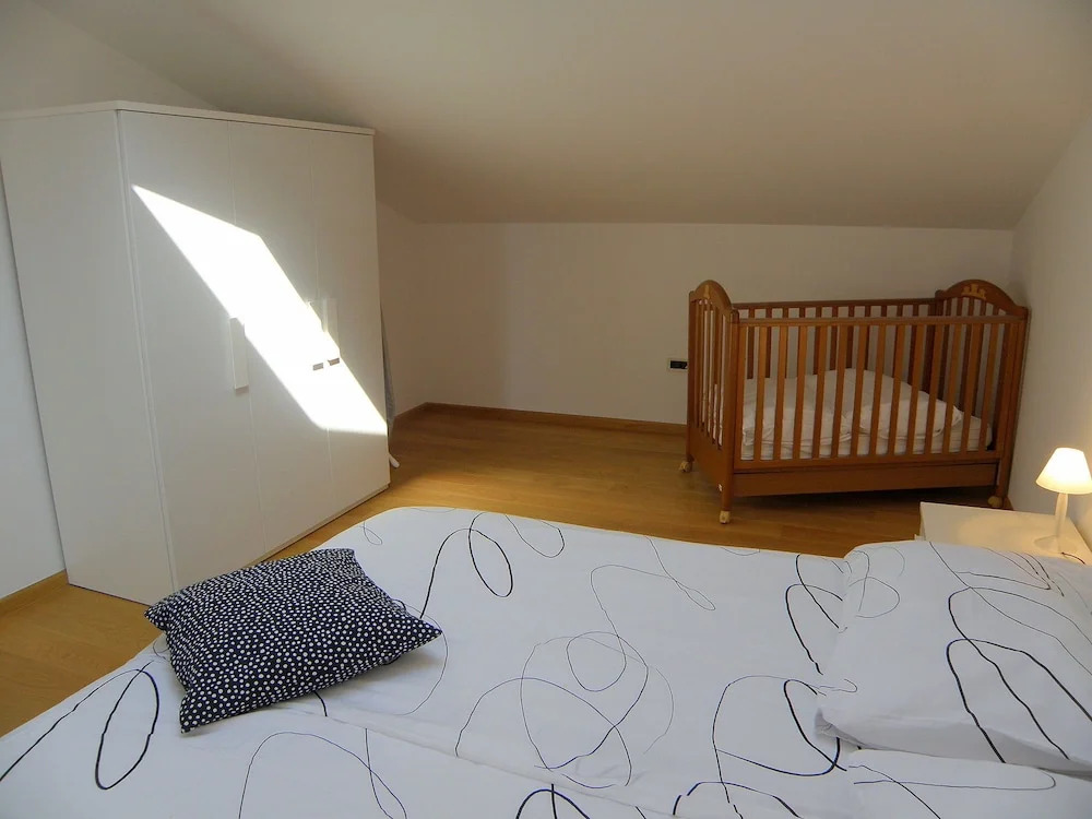Modern Apartment in Pula Near Beach