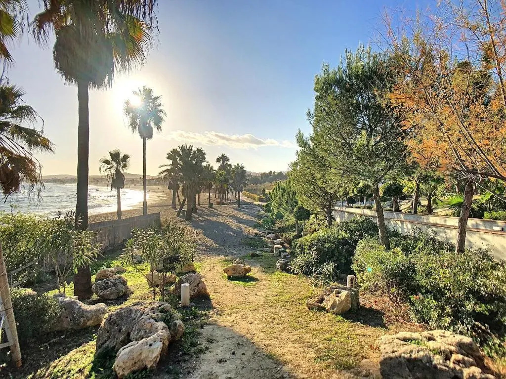 2231 - Amazing 3 bedrooms with 3 sunny terraces