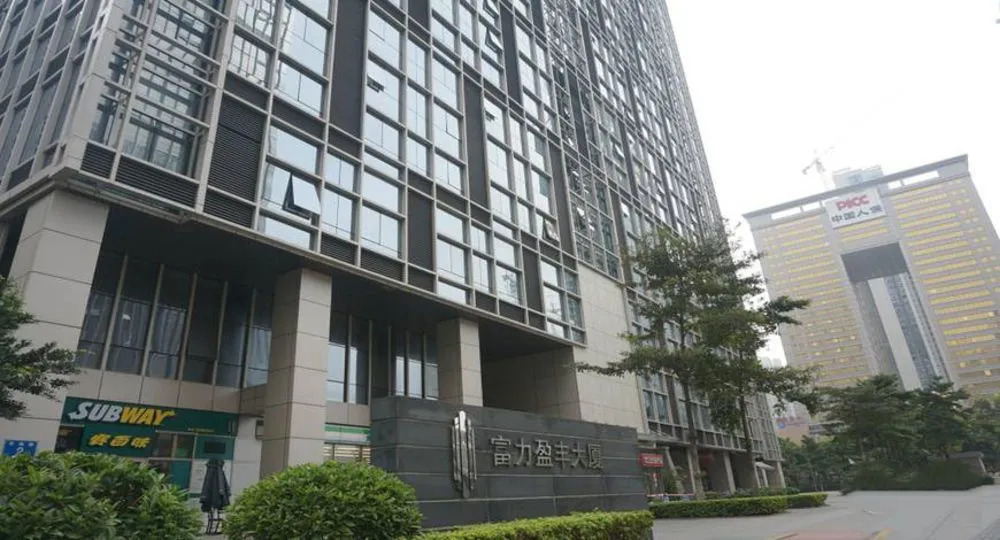 Yoyo Wales Apartment