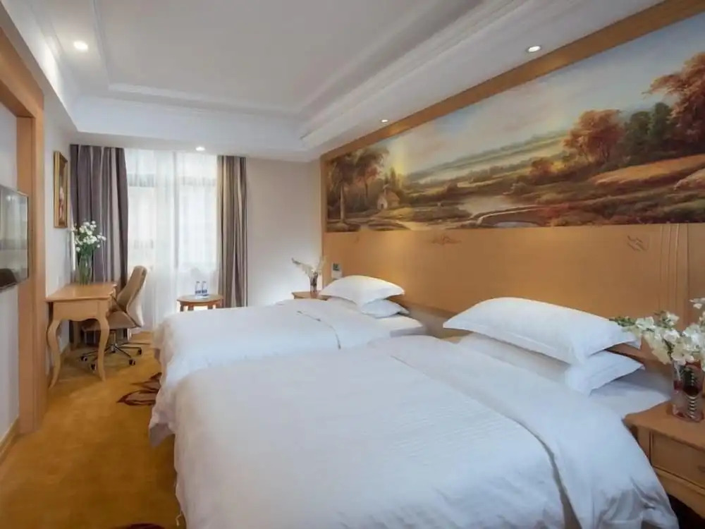 GreenTree Inn Shenzhen Dongmen Hotel