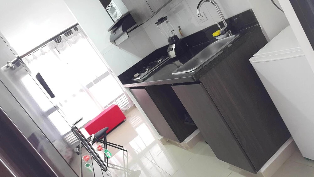 Belen Apartaloft Near Molinos Shopping Center and to the Metro Plus Metro Statio