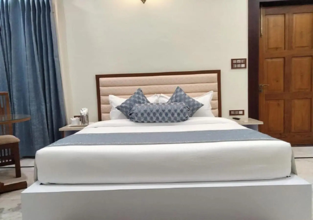 Matoshree Club and Resort
