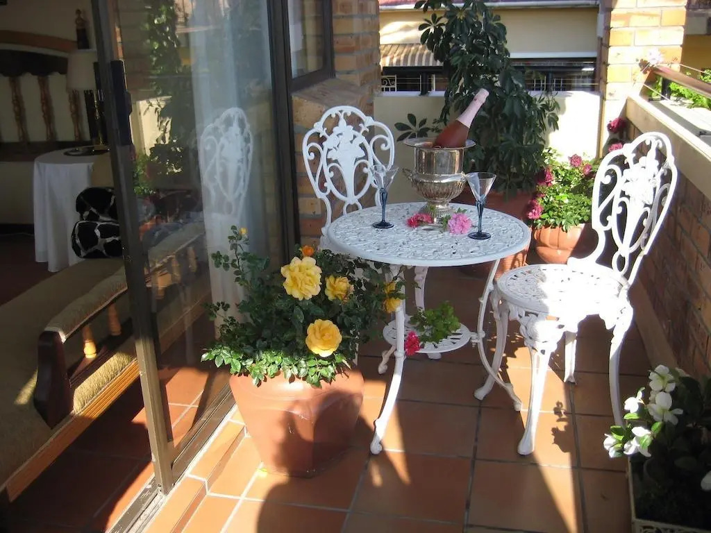African Sun Guest Suites