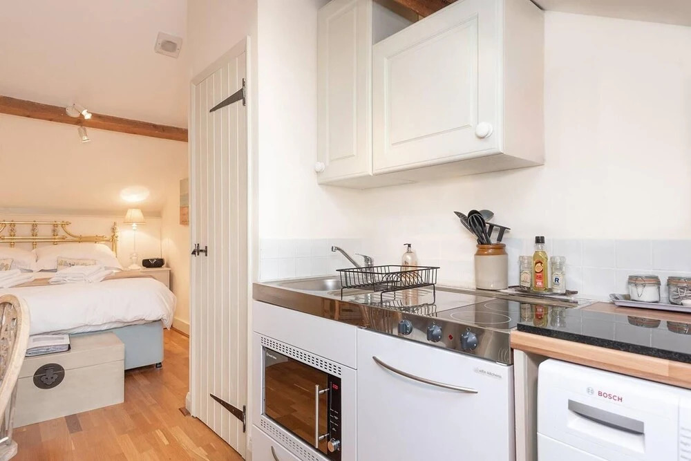 Hay Loft - Tranquil Cosy Holiday Cottage