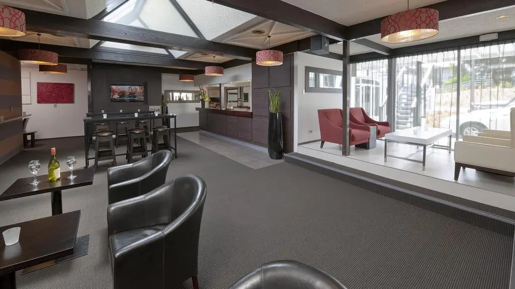 Grand Riccarton Hotel