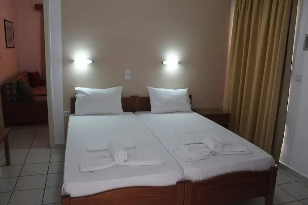 Platanias Beach Apartment