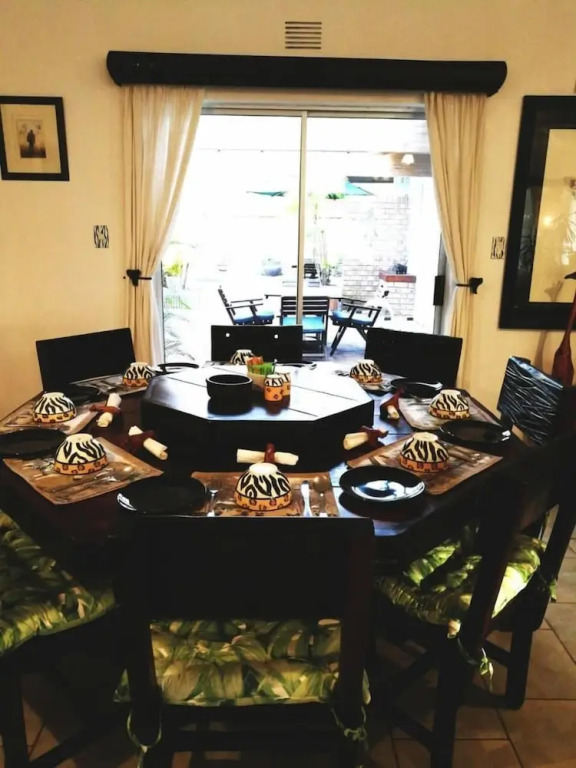 Bhangazi Lodge Bed & Breakfast
