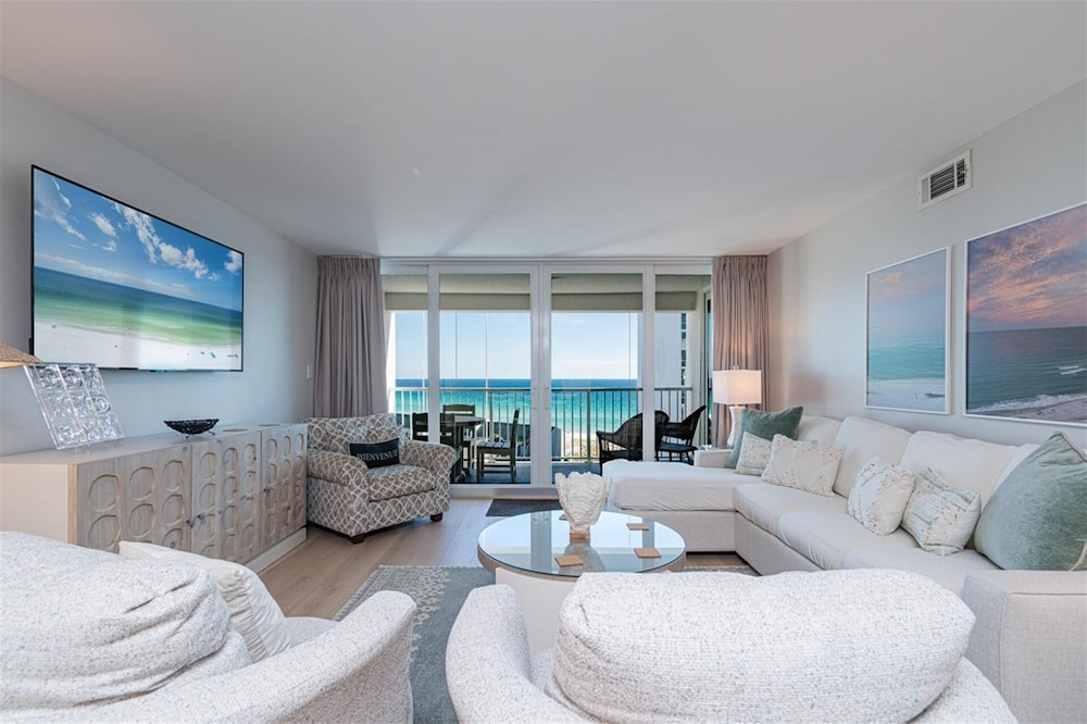 Shoreline Towers 3095 2 Bedroom Condo