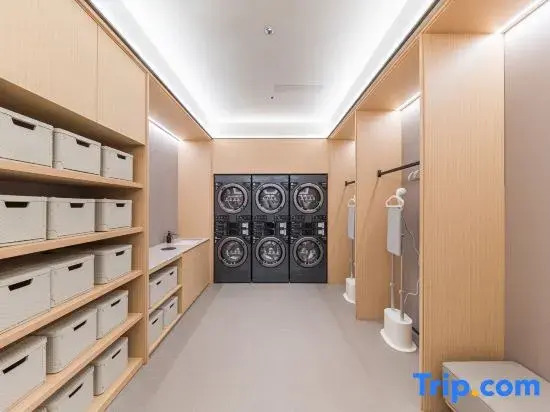 Jinjiang Hotels (Nanchang Aixi Lake Fish Tail Island Metro Station Branch)
