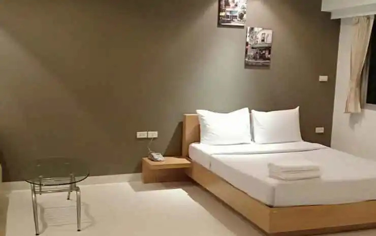 Sena House Paholyothin 30