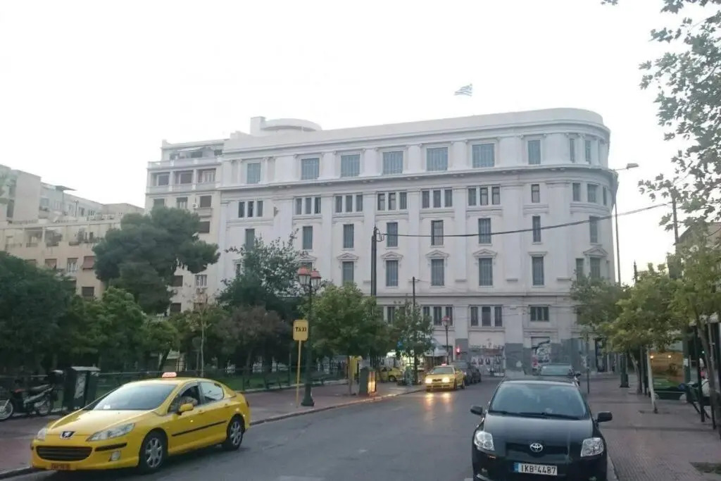 Modern apartment in Athens center