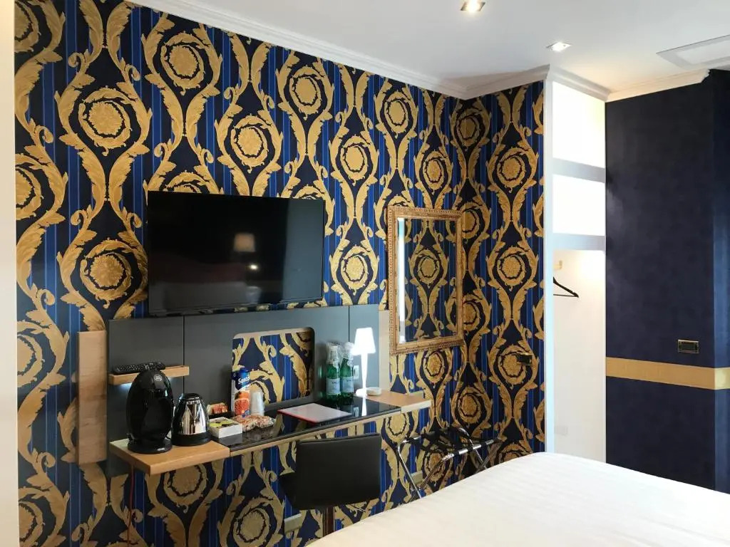 Magis Ac Magis Bedrooms Versilia