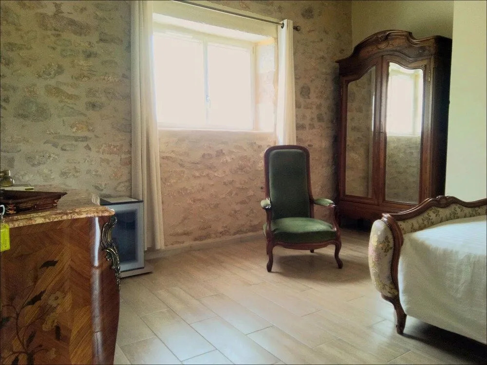 Relais de Montgeoffroy B&B