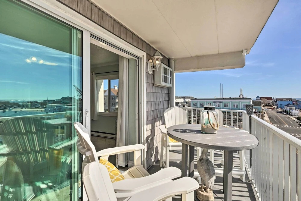 End-unit Ocean City Condo w/ Panoramic Views!