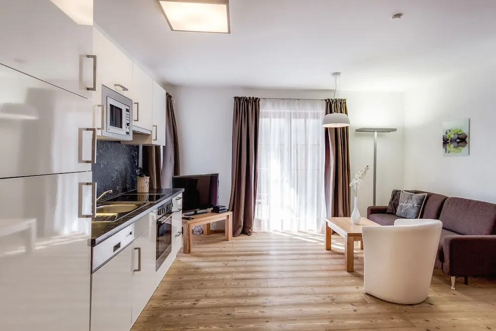 Panorama Chalets am Pass Thurn