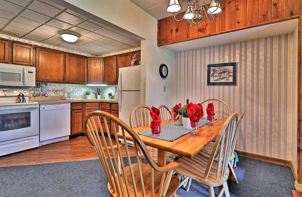 Mg 1a04 - Mountain Green 2br/1.5ba, Close To Mountain!