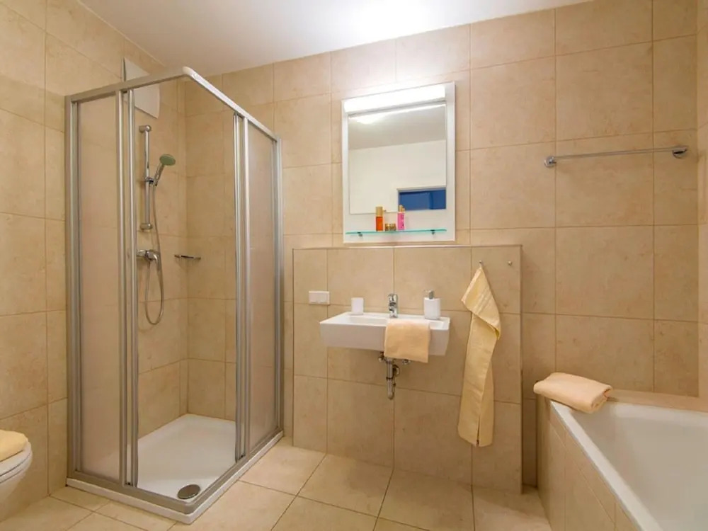 Penthouse in Bad Gastein Near Ski Lifts