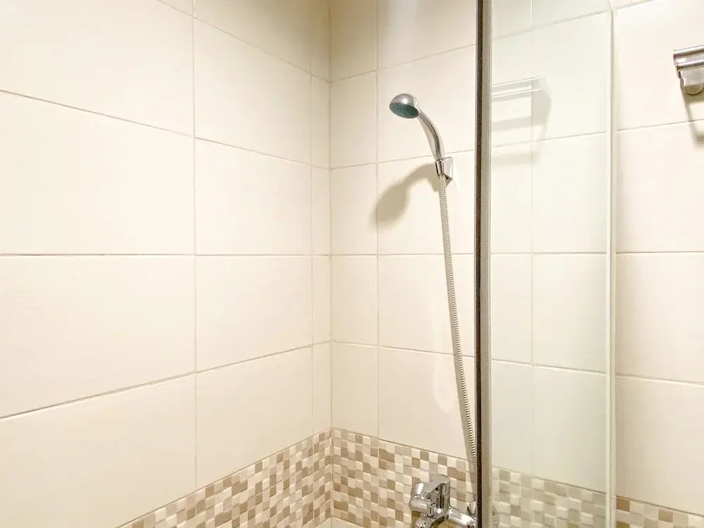 Good Deal And Elegant Studio Tamansari Iswara Apartment