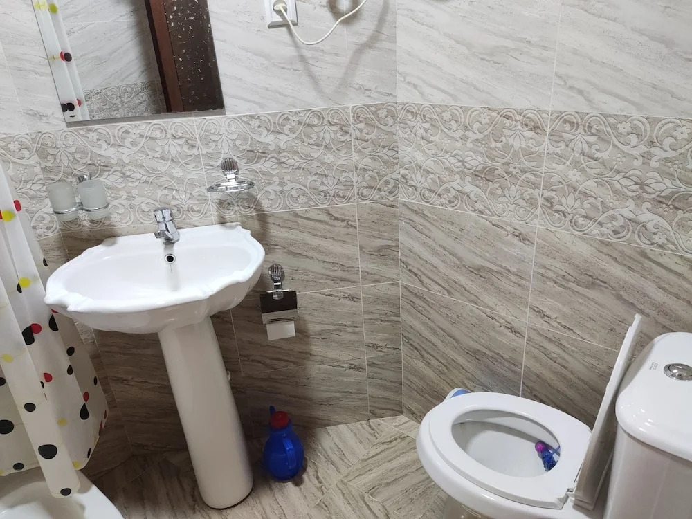 Naqshband Craft Center & Hotel