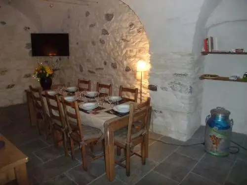 Le Domaine du Grand Cellier Chambres dhôtes en Savoie