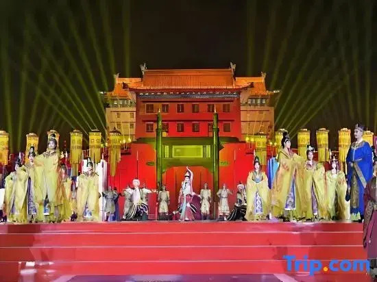 Hua Yue Li Zhi Hotel