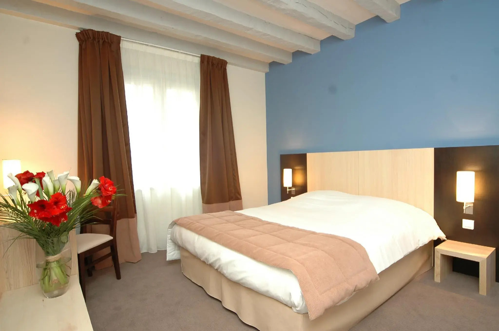 Logis Hotel La Croix Blanche Fontevraud