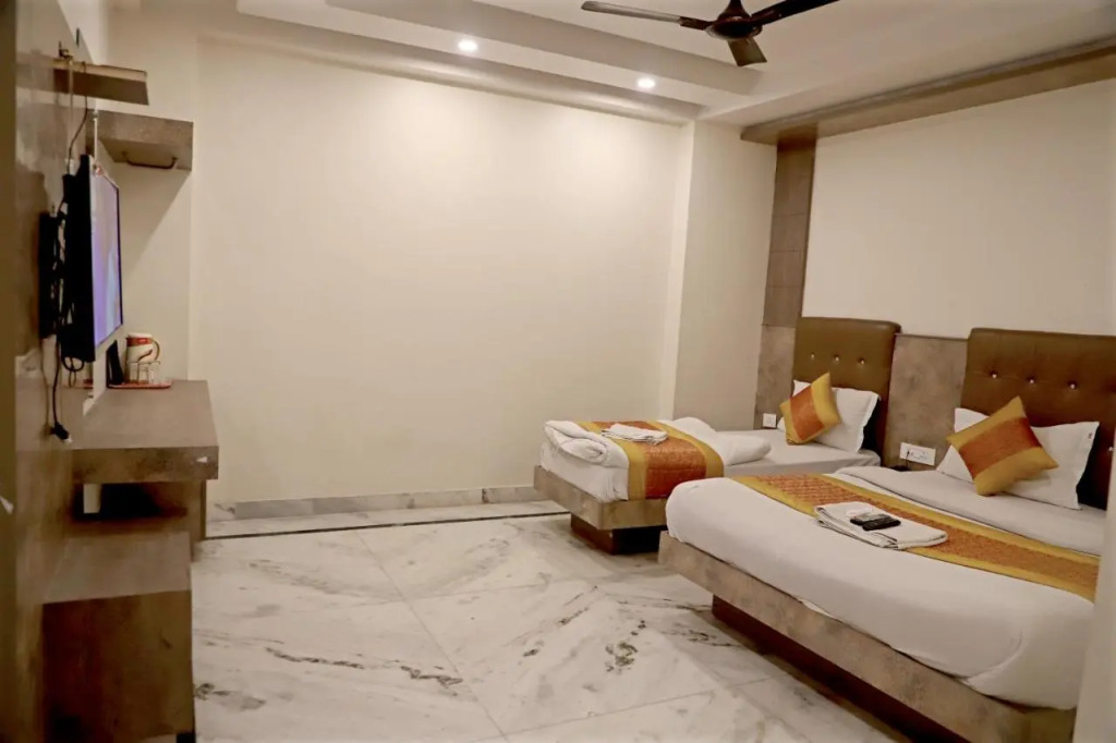 Hotel A10 International