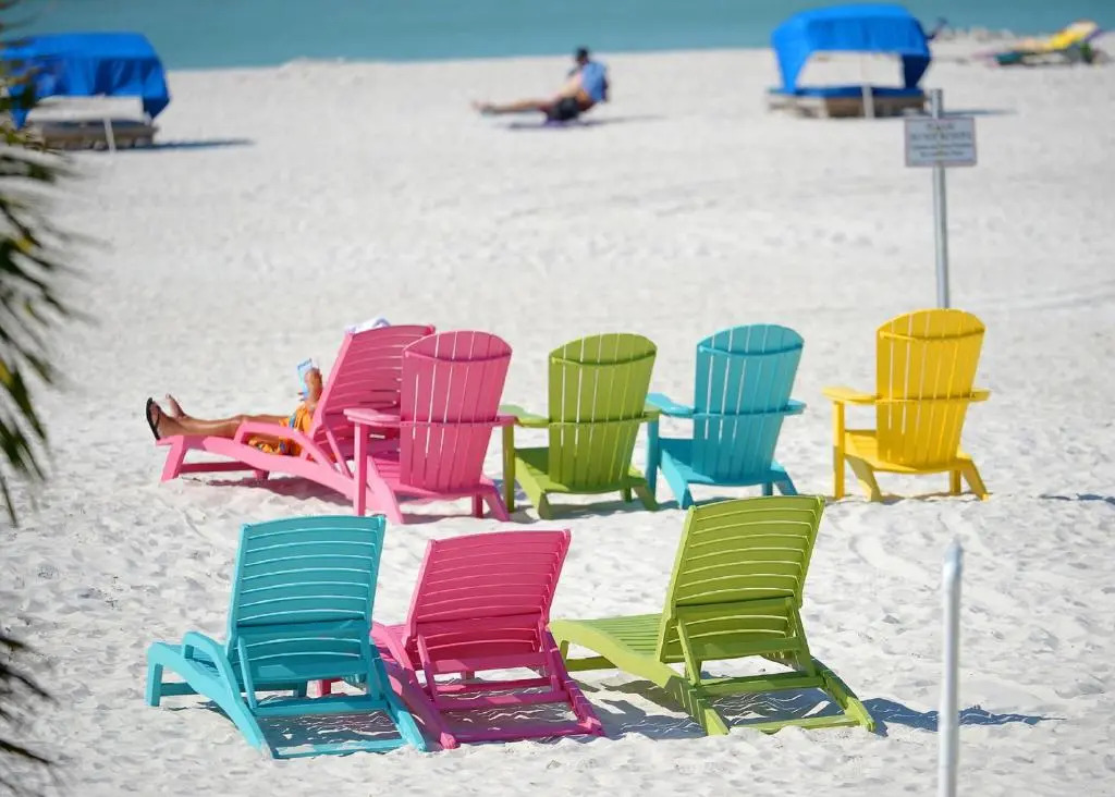 Plaza Beach Hotel - Beachfront Resort