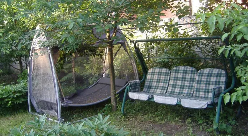 Abrikos Hostel