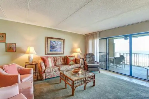 Atlantis #405 Apartment