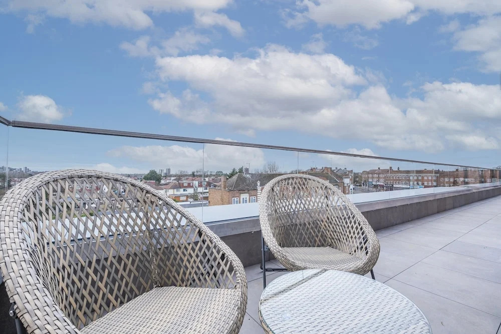 Belmore 1 & 2 Bedroom Luxury Apartment